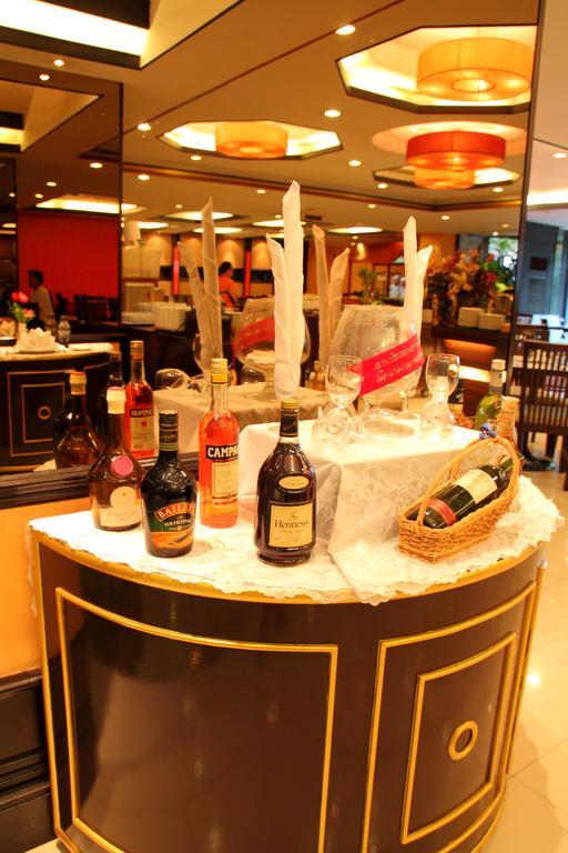 Grande Ville Hotel Bangkok Ngoại thất bức ảnh