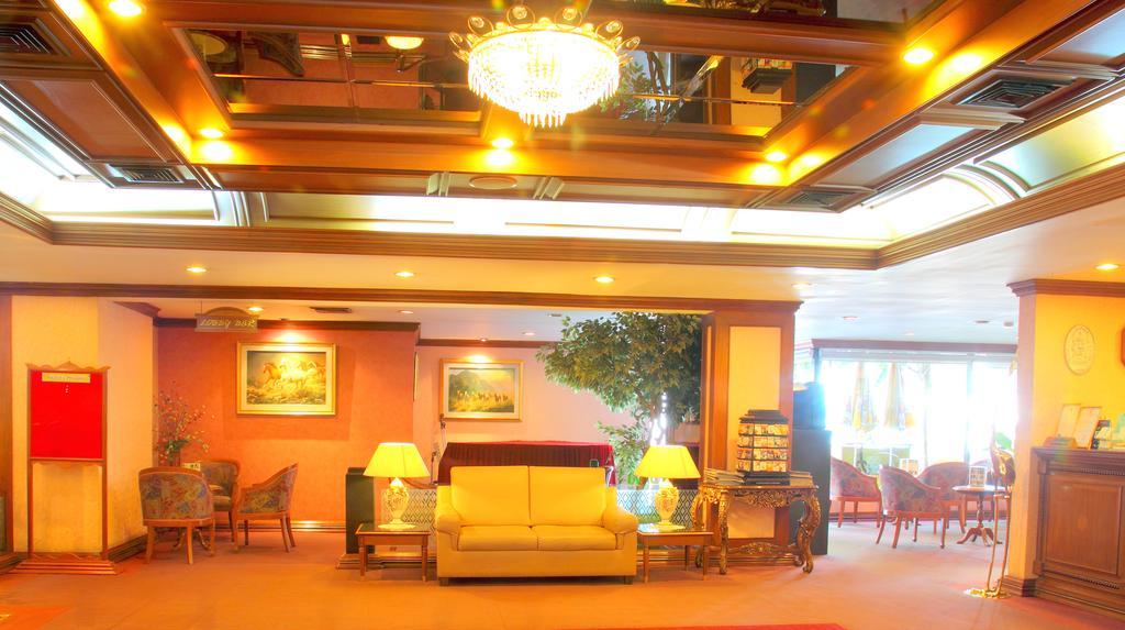 Grande Ville Hotel Bangkok Ngoại thất bức ảnh